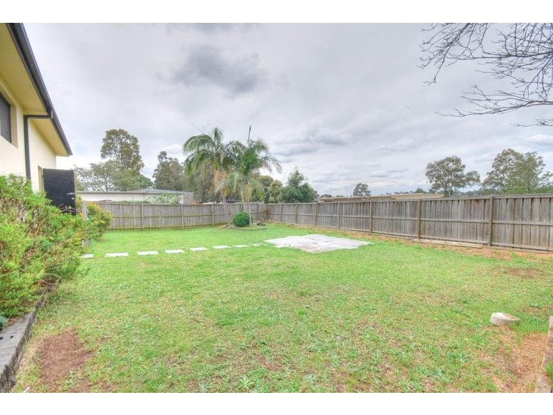 1 Tungarra Road, Girraween NSW 2145