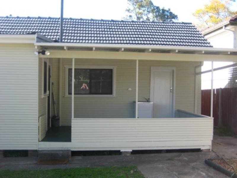 157 Fitzwilliam Road, Toongabbie NSW 2146