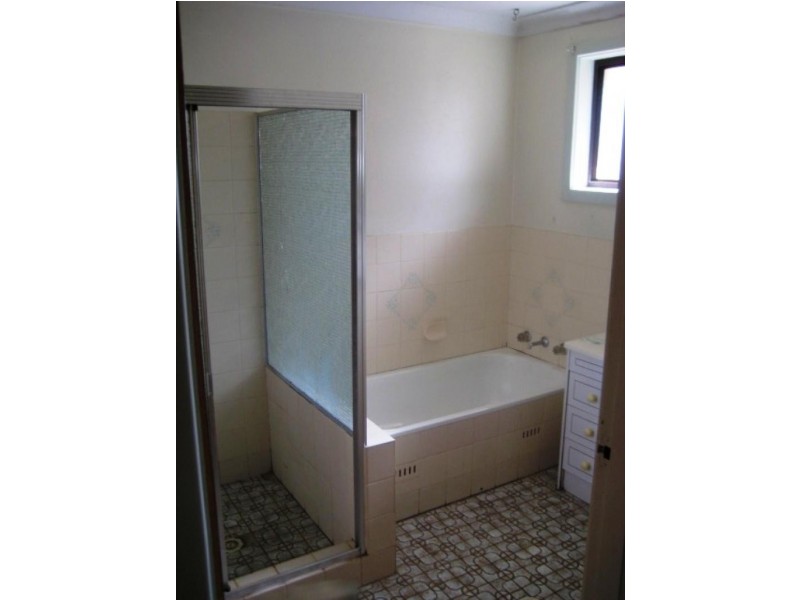 44 Athabaska Avenue, Seven Hills NSW 2147