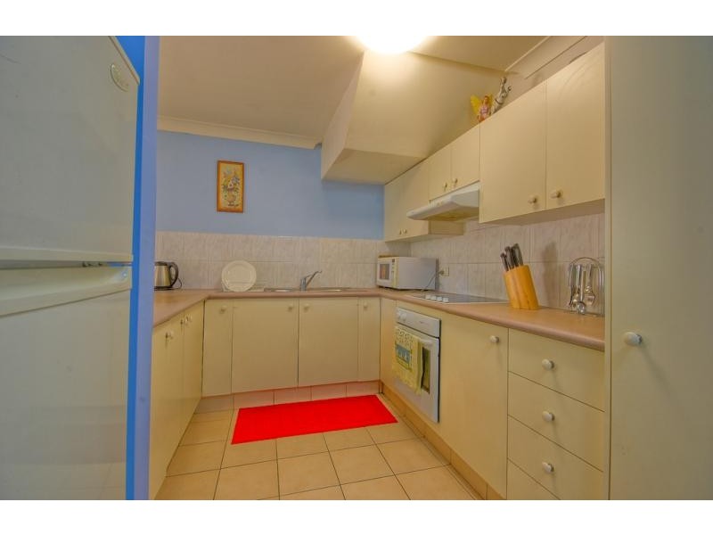 2/41-43 Portia Road, Toongabbie NSW 2146