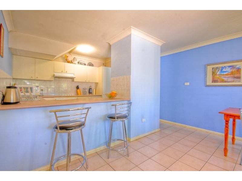 2/41-43 Portia Road, Toongabbie NSW 2146