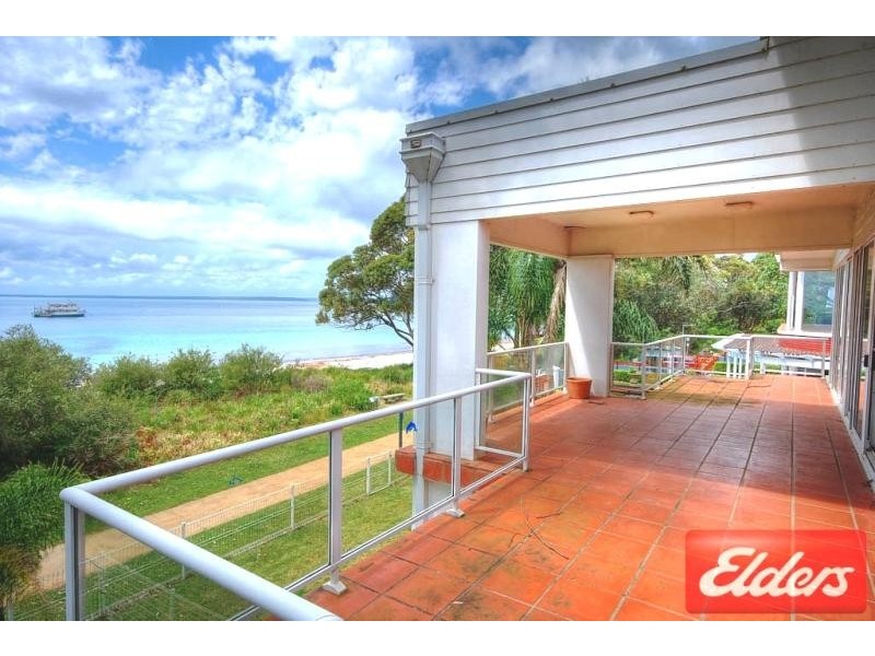 212 Elizabeth Drive, Vincentia NSW 2540