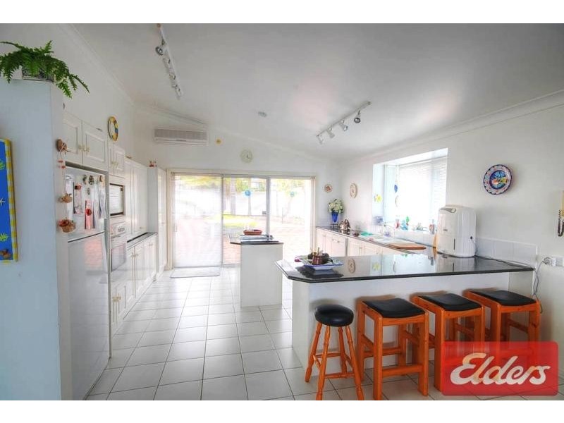 212 Elizabeth Drive, Vincentia NSW 2540