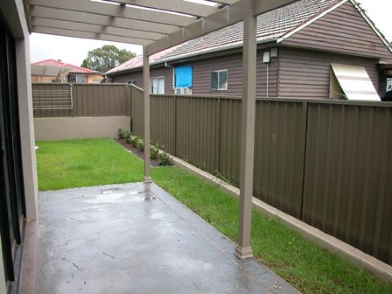 2B Myuna Crescent, Seven Hills NSW 2147