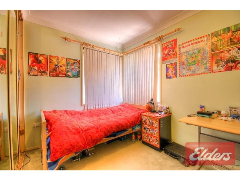 37 Greenmeadows Crescent, Toongabbie NSW 2146