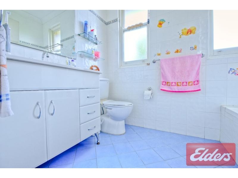 43 Bogalara Road, Old Toongabbie NSW 2146