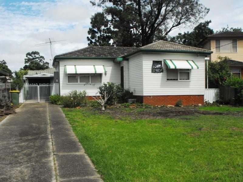 39 Picasso Crescent, Old Toongabbie NSW 2146