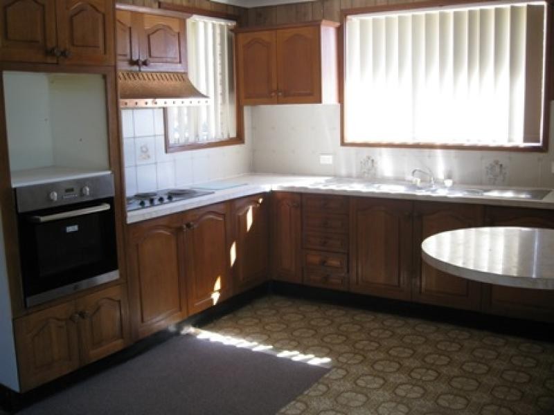 17 Valparaiso Avenue, Toongabbie NSW 2146