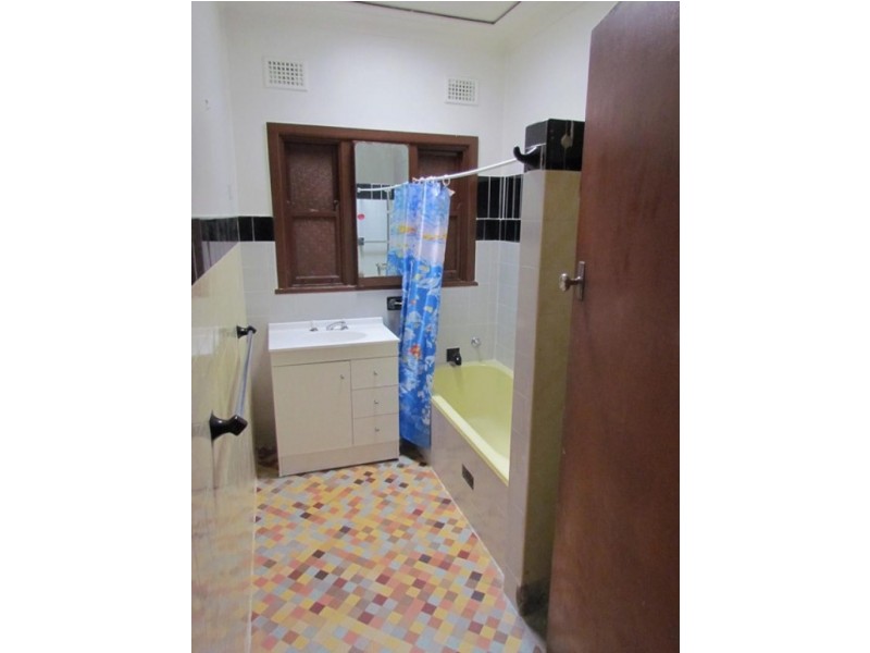 38 Carrington Street, Seven Hills NSW 2147