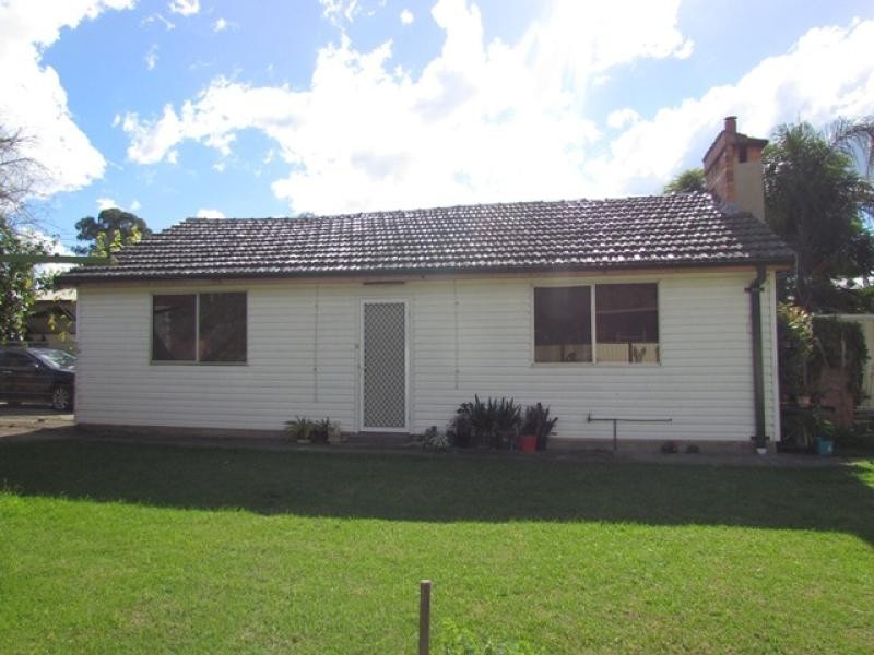 19A Portia Road, Toongabbie NSW 2146