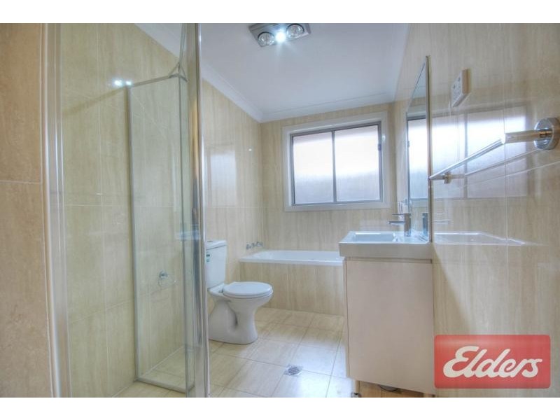 3/160 Targo Road, Girraween NSW 2145