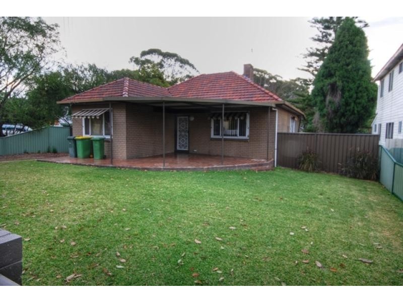 40 Lamonerie Street, Toongabbie NSW 2146