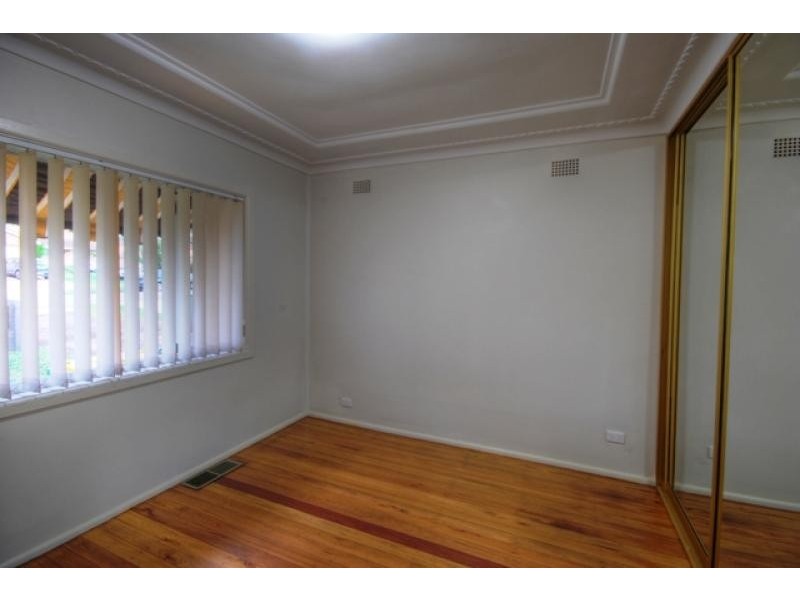 40 Lamonerie Street, Toongabbie NSW 2146