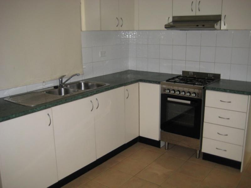 100 Ballandella Road, Toongabbie NSW 2146