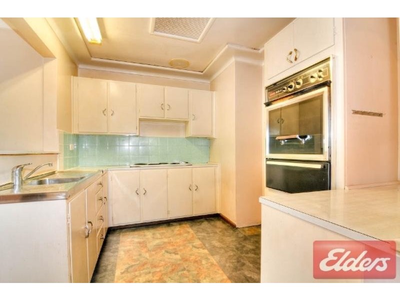 39 Fitzwilliam Road, Toongabbie NSW 2146