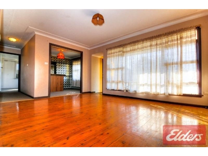 39 Fitzwilliam Road, Toongabbie NSW 2146