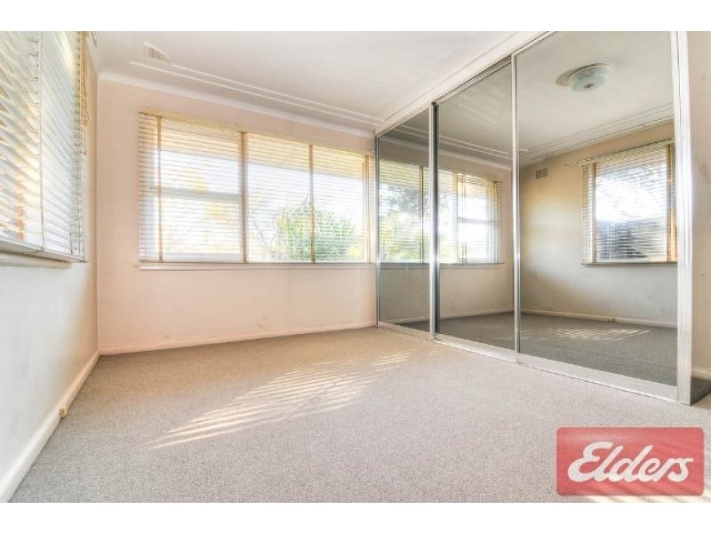 39 Fitzwilliam Road, Toongabbie NSW 2146