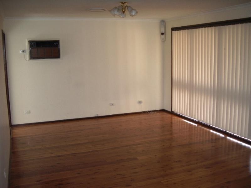 34 Hazel Street, Girraween NSW 2145