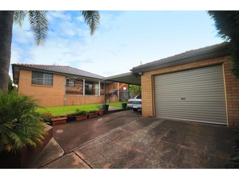 34 Hazel Street, Girraween NSW 2145