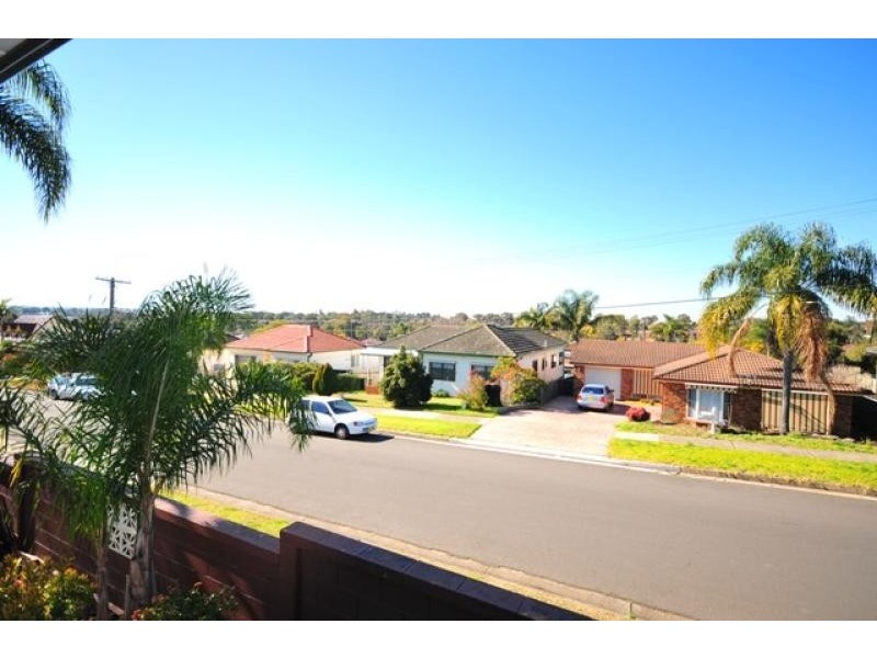 34 Hazel Street, Girraween NSW 2145