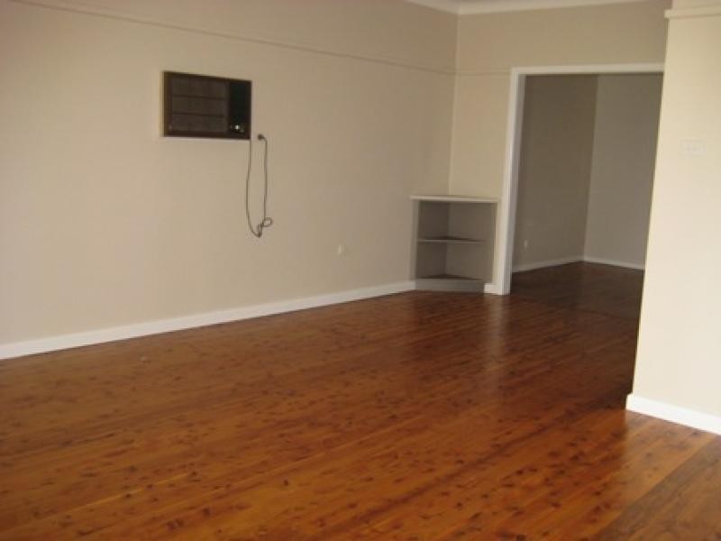 3 French Avenue, Toongabbie NSW 2146