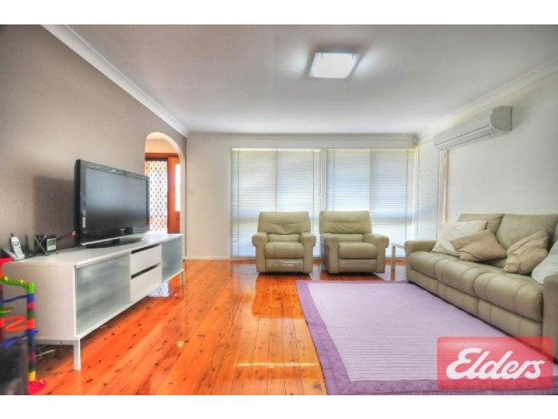 31 Greenmeadows Crescent, Toongabbie NSW 2146