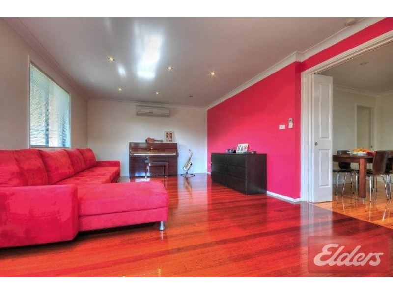 31 Greenmeadows Crescent, Toongabbie NSW 2146