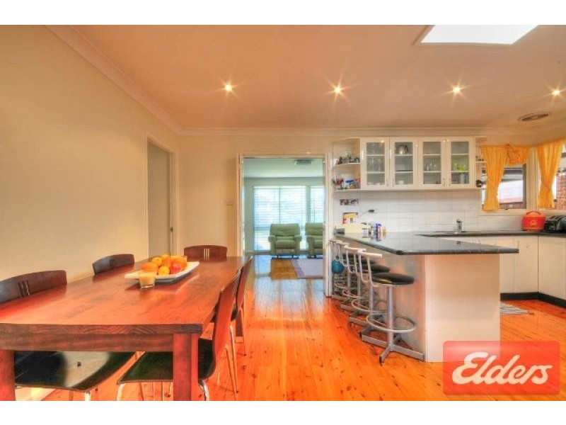 31 Greenmeadows Crescent, Toongabbie NSW 2146