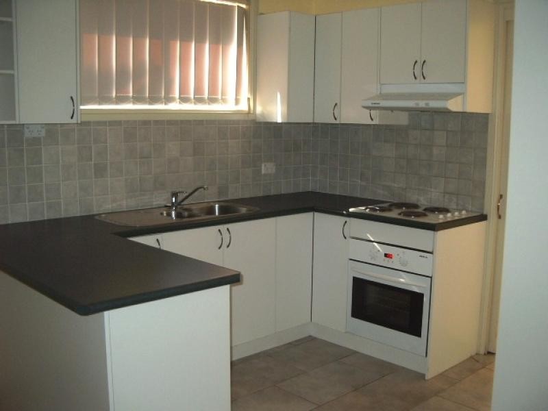 2A Ivy Street, Toongabbie NSW 2146