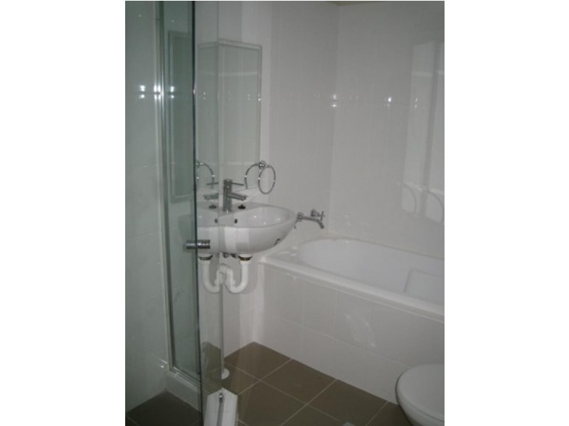 9/169 Cornelia Road, Toongabbie NSW 2146