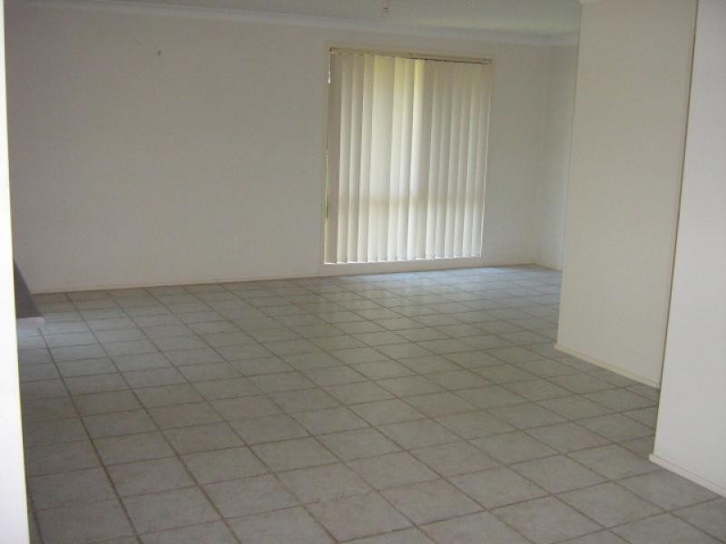 39 Bombala Street, Pendle Hill NSW 2145