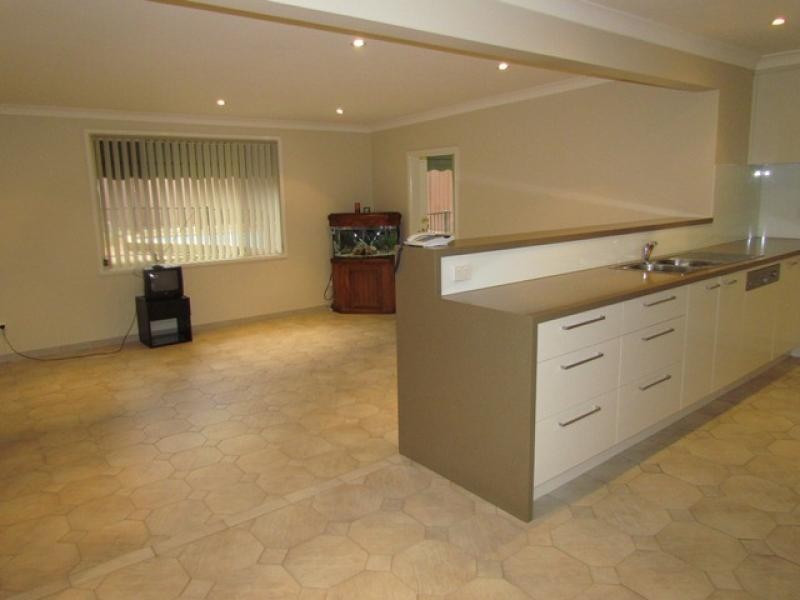 50 Lyle Street, Girraween NSW 2145