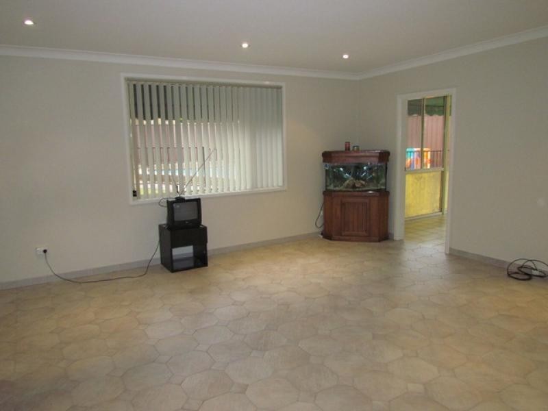 50 Lyle Street, Girraween NSW 2145