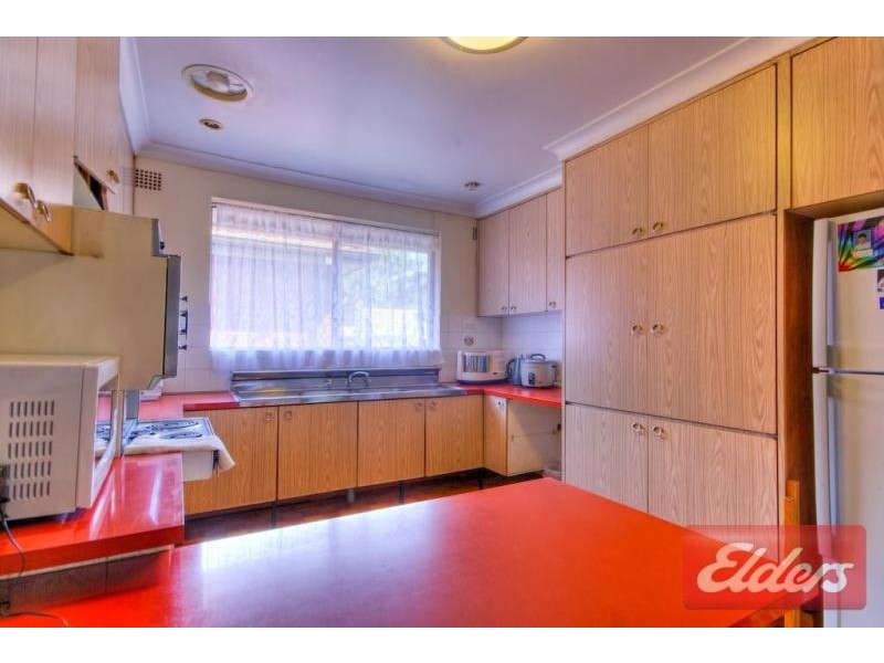 28 Cooyong Crescent, Toongabbie NSW 2146
