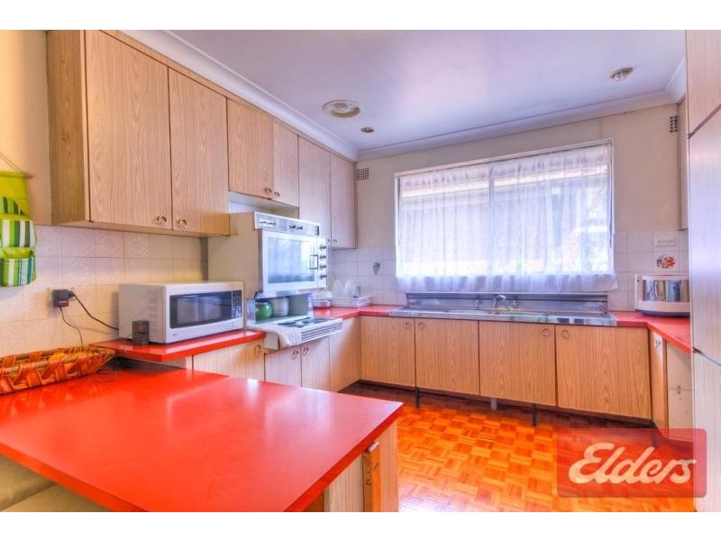 28 Cooyong Crescent, Toongabbie NSW 2146