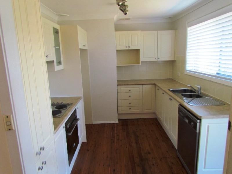 4 Nice Place, Seven Hills NSW 2147