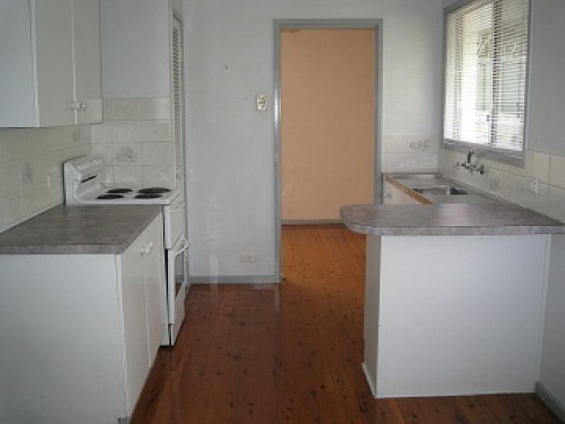 271 Madagascar Drive, Kings Park NSW 2148