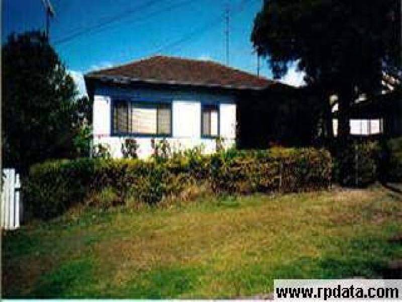 9 STEEL STREET, Cringila NSW 2502