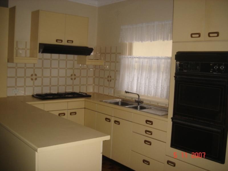 2 SOUTH STREET, Wollongong NSW 2500