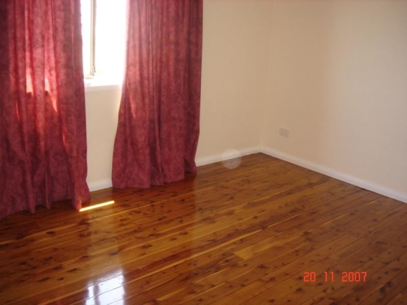 5 SHEFFIELD STREET, Cringila NSW 2502