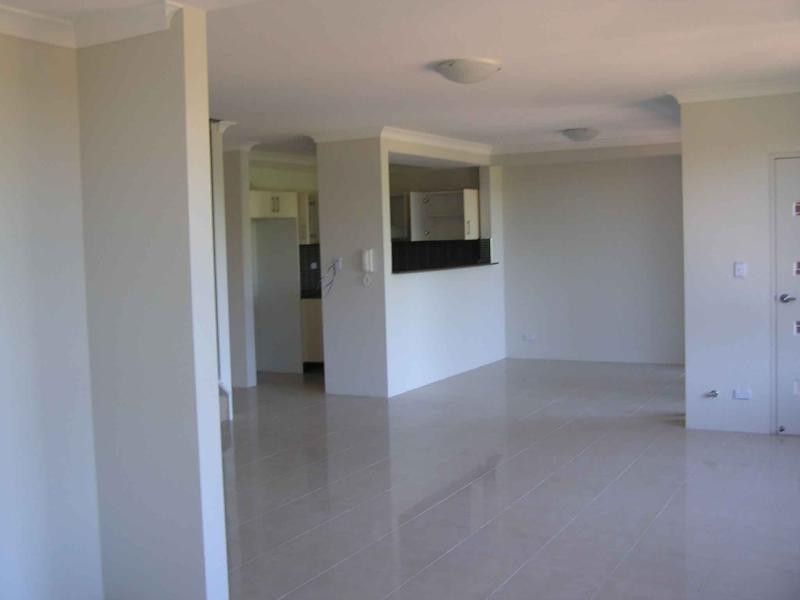 11/5-7 PRINCES HIGHWAY, Figtree NSW 2525