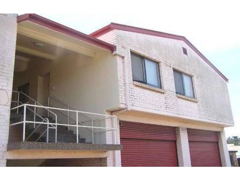 4/27 Bridge Street, Coniston NSW 2500