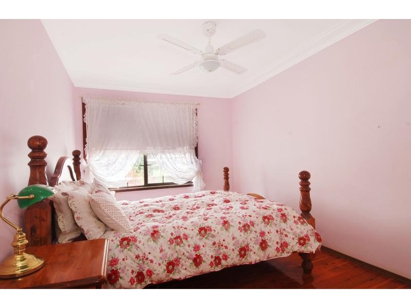 Farmborough Heights NSW 2526