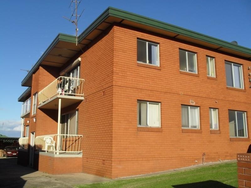 2/33 Auburn Street, Wollongong NSW 2500