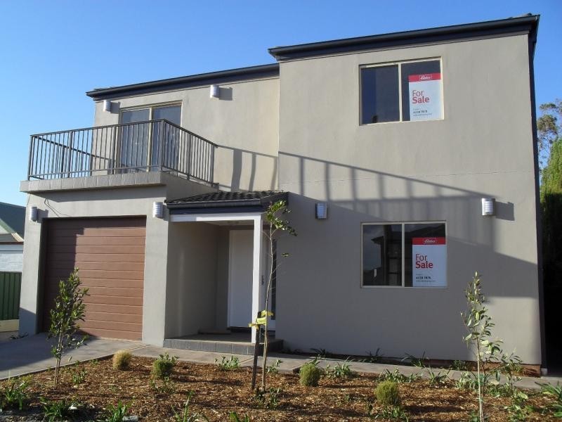 1/86 Pur Pur Avenue, Lake Illawarra NSW 2528
