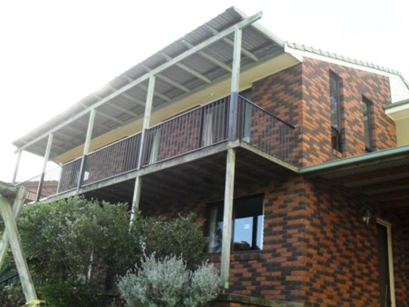 31 Silvertop parade, Cordeaux Heights NSW 2526