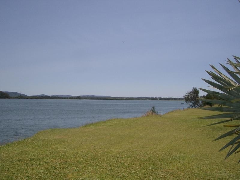 72 McConnells Lane, Palmers Island NSW 2463