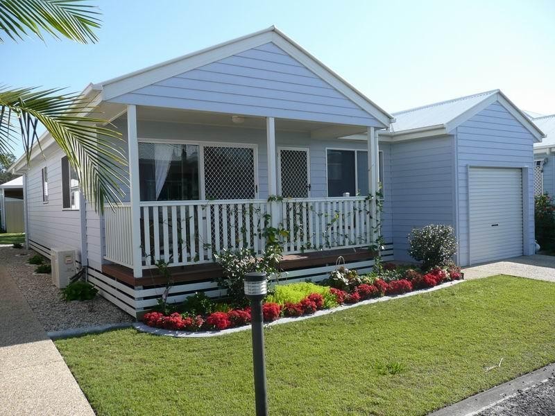 24 JASMINE STREET, Yamba NSW 2464