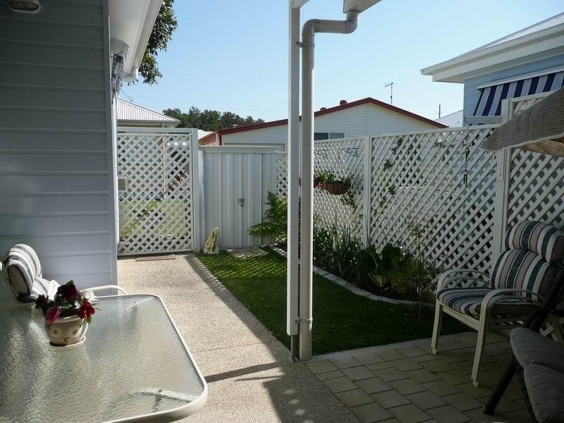 24 JASMINE STREET, Yamba NSW 2464