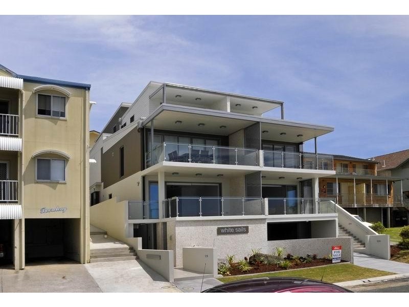 Apartment 1/5 Ocean Street, Yamba NSW 2464